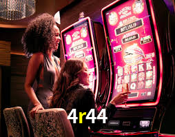 Tournaments 4r44